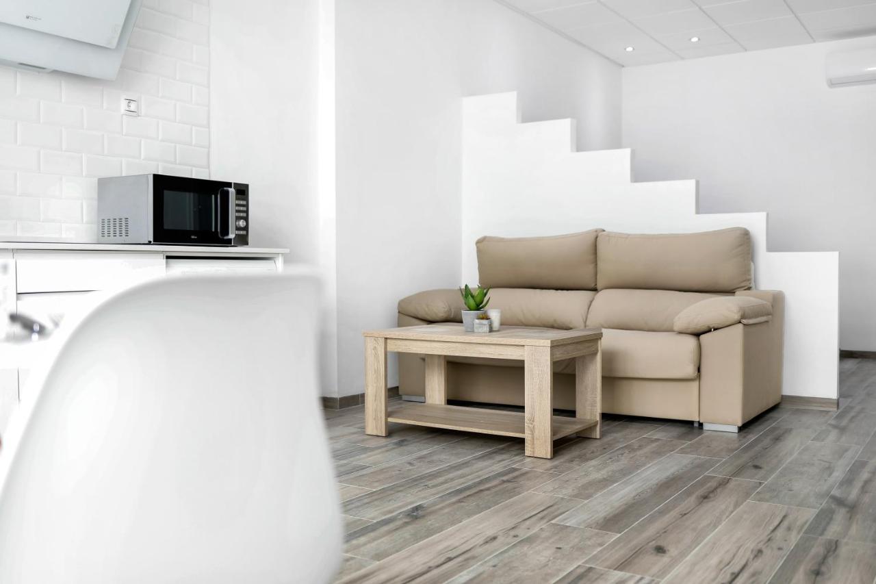 Apartamento Venus 2 โกนิล เด ลาฟรอนเตรา ภายนอก รูปภาพ