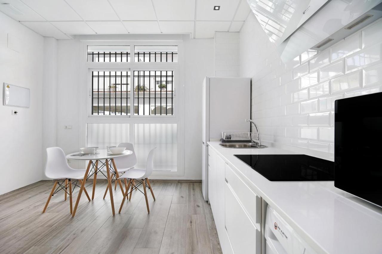 Apartamento Venus 2 โกนิล เด ลาฟรอนเตรา ภายนอก รูปภาพ