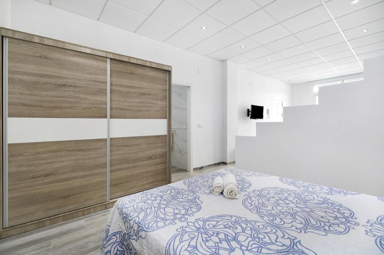 Apartamento Venus 2 โกนิล เด ลาฟรอนเตรา ภายนอก รูปภาพ