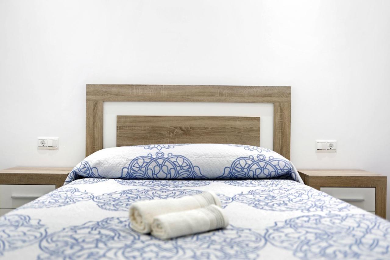 Apartamento Venus 2 โกนิล เด ลาฟรอนเตรา ภายนอก รูปภาพ